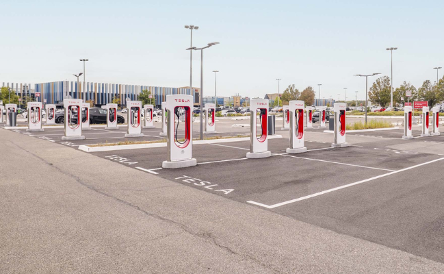 bornes electriques tesla